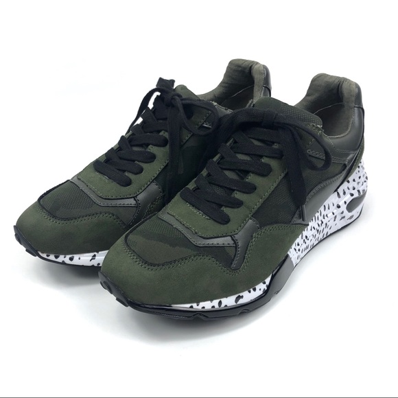 Steve Madden Shoes - NEW Steve Madden Green Camo Bena Sneakers Sz 9.5M